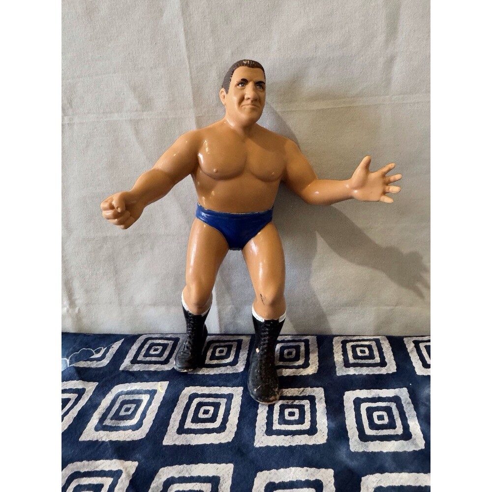 Bruno Sammartino WWF Wrestling Superstars Vintage 1986 8" Figure